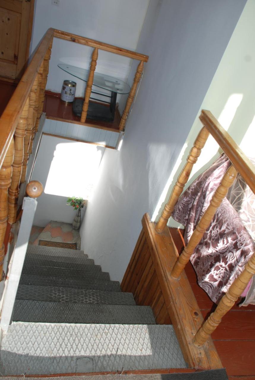 Dodo Japaridze Guesthouse Mestia Zewnętrze zdjęcie